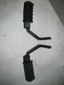 Подножка водителя правая SK 150-8